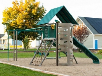 Fun Features of Lifetime Playsets: Adventure Awaits!